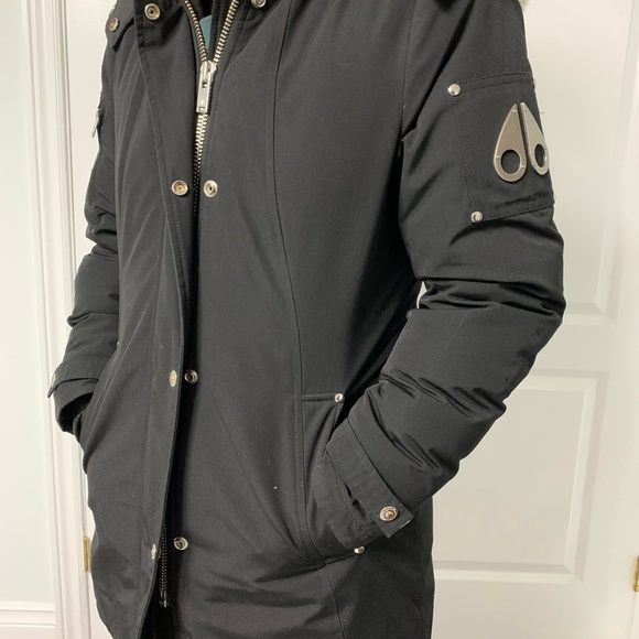 *LIKE NEW* Moose Knuckles Womens Winter Jacket - Picture 4 of 5